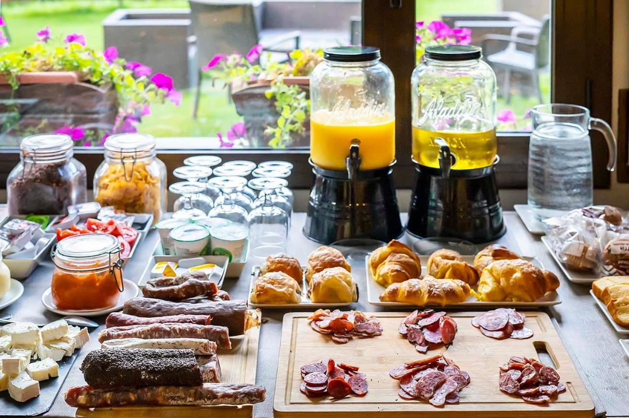 Hotel Roca Blanca Espot Zewnętrze zdjęcie